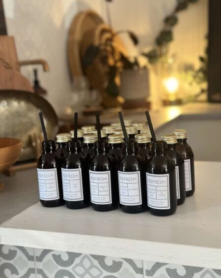 Håndrørt romduft fra Reddal Resurssgård 100 ml, Rabarbra og Plomme