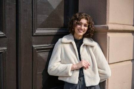 JDY MACY LIFE FAUX FUR JACKET OTW NOOS- Fuskepels jakke, Moonbeam/ Beige