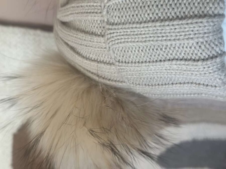 Fianoa Lue Med To Pelsdusker til barn 6mnd -3/4 år 48-53cm - Bilde 7