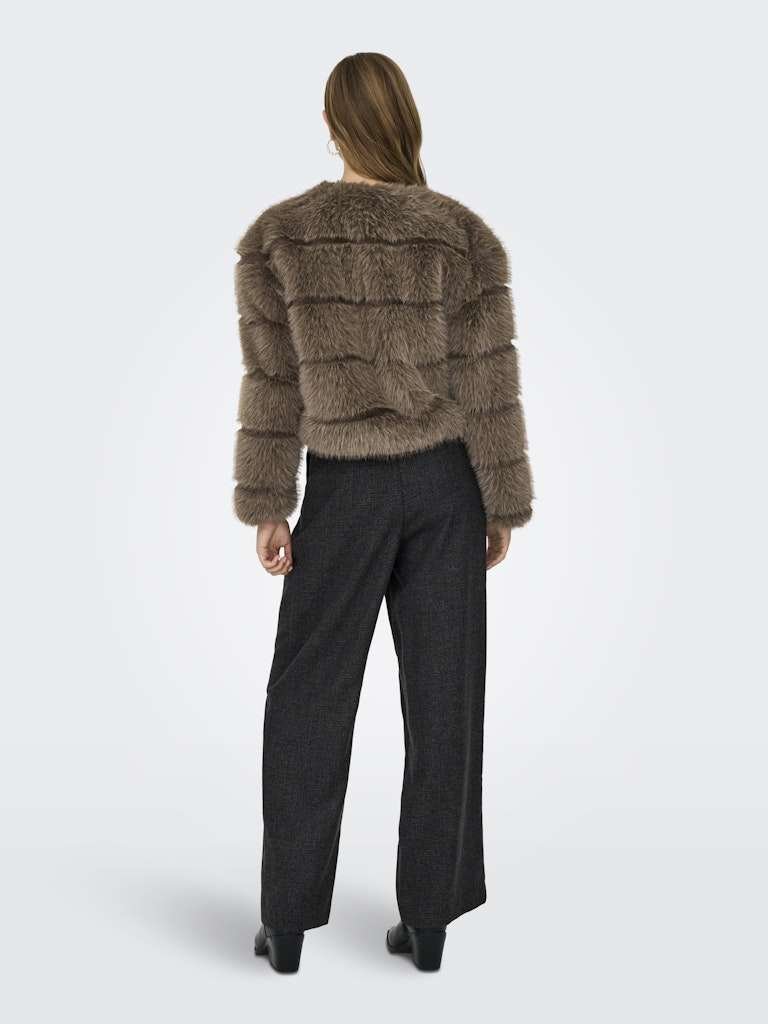 JDY OFELIA FAUX FUR JACKET- Jakke I Fuskepels, OTW SIE, Shitake- Dempet Brun - Bilde 6