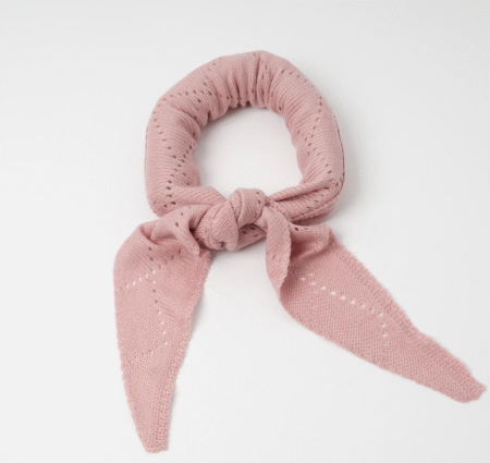 Rosenvinge Lite trekantskjerf rosa - strikket skjerf