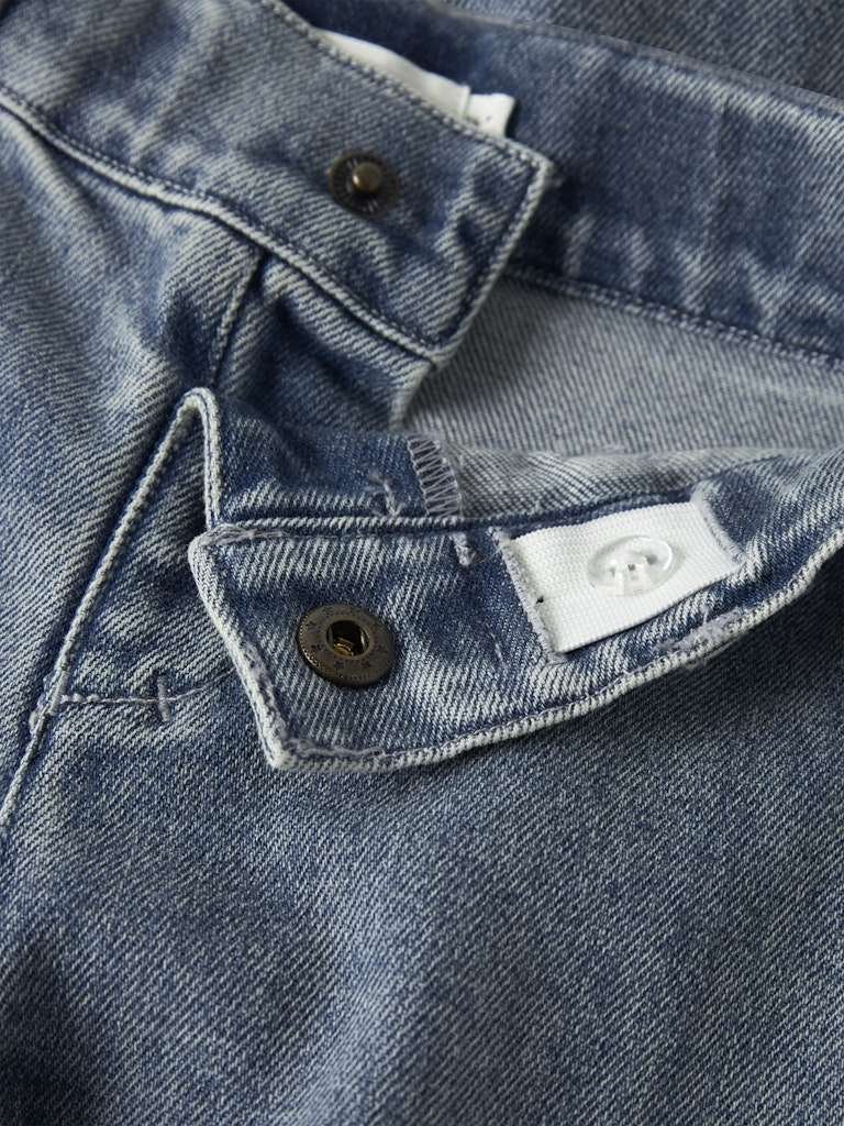 LIL ATELIER DAMLA WIDE ANCEL JEANS - Dongeribukse, Medium Blue Denim, Medium Blå Denim - Bilde 4