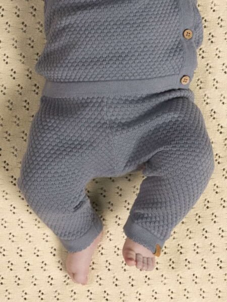 LIL ATELIER FICO LOOSE KNIT PANT- Strikket Bomullsbukse, Tradewinds_MELANGE- Støvet Blå