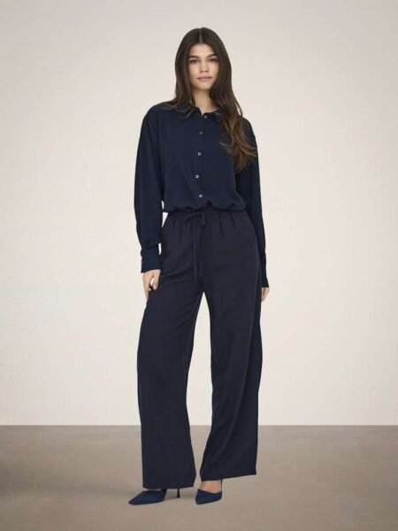 JDY SAY L/S LINEN LOOSE SHIRT WVN NOOS, SKJORTE I 80%VISKOSE 20%LIN, Skiy Captain - Mørk Blå