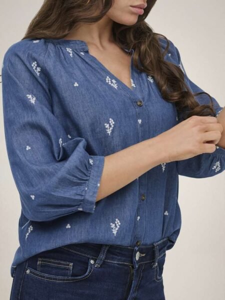 JDY KAI 3/4 SHIRT WVN DIA, SKJORTE, Light Blue Denim CLOUD DANCER EMB
