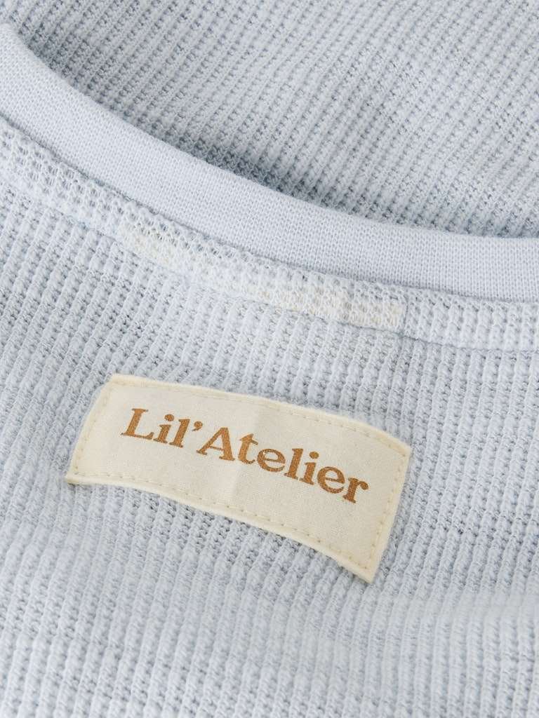 LIL ATELIER HONJO SS LOOSE TOP, T Skjorte, Plein Air, Lys Blå - Bilde 2