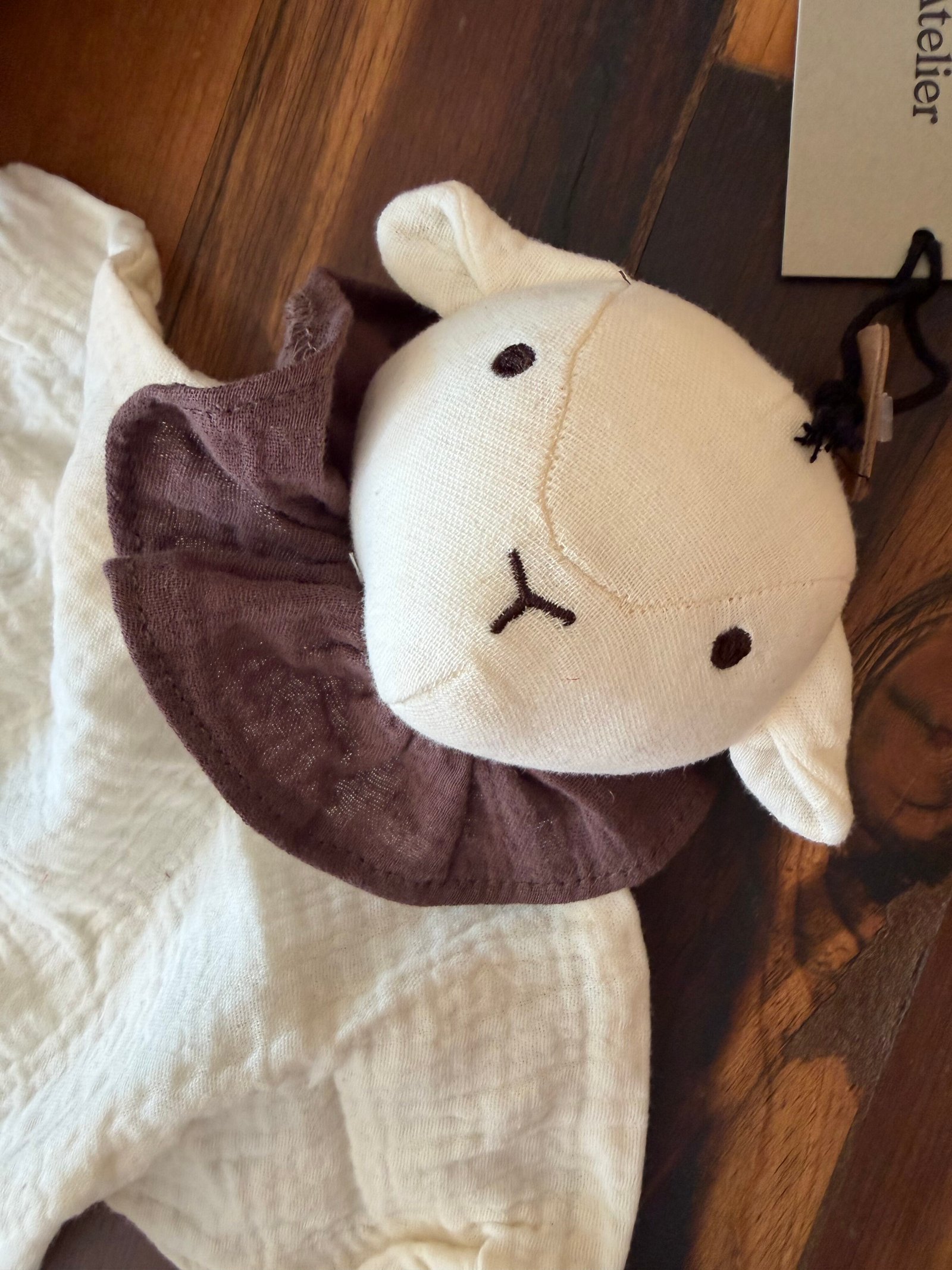 LIL ATELIER NOA SHEEP CUDDLE CLOTH, Koseklut Sau, Turtledove - Bilde 3