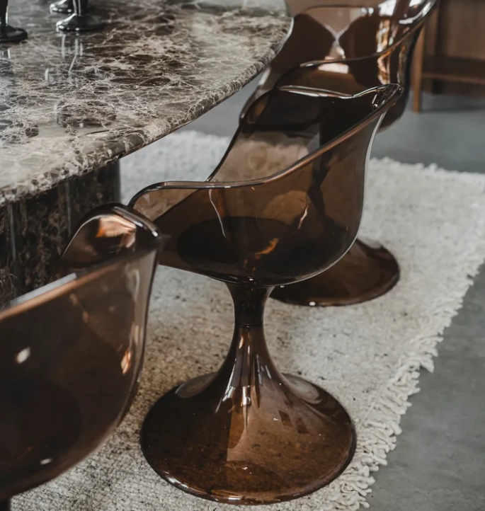 Jakobsdal Gloss Stol, Brown- Brun, 58.5x50.5x79.3 cm ( Obs: Frakt må eventuelt avtales) - Bilde 3